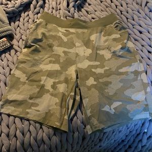 Lululemon The Short unlined size M 9”